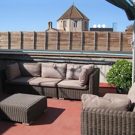 Ideal Youth Hostal Barcelona