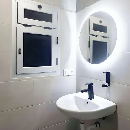 Hostal Ideal Youth