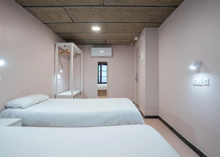 Hostel Malacuna